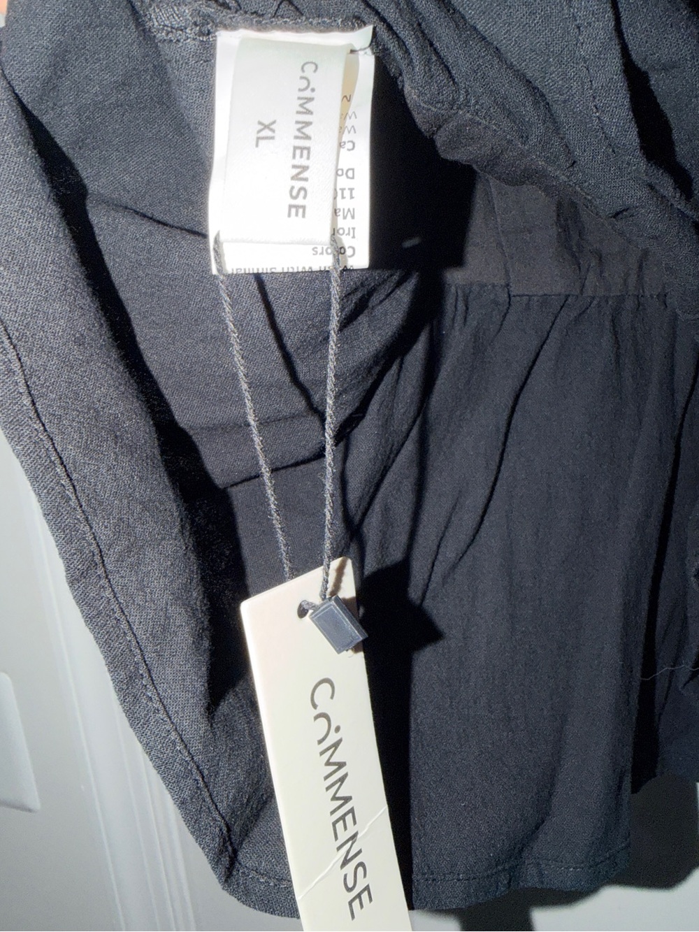 Commense Black Asymmetrical Tie-Front Women's Top Dress - Picture 6 of 7